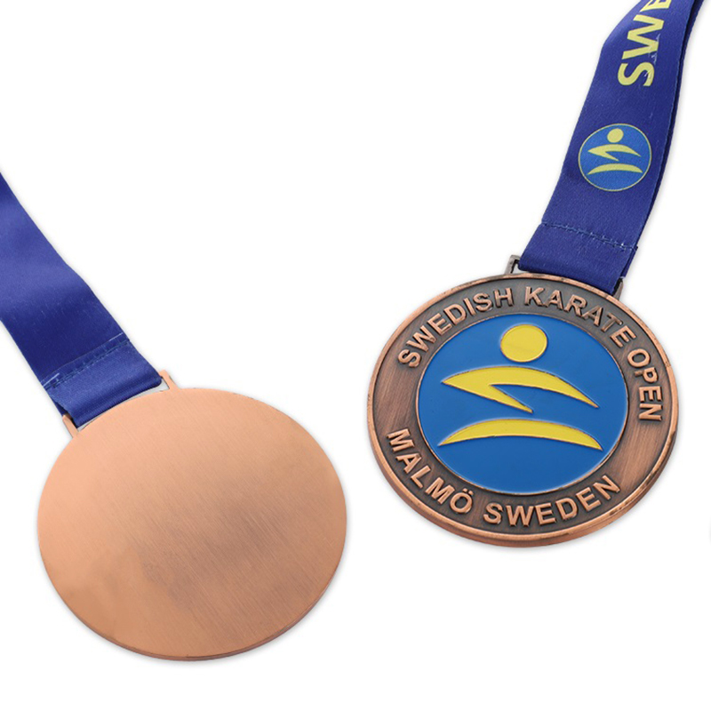 Bronce Karate Oro Judo Plata Gimnasia Servicio Humanitario Medalla de Plata Béisbol