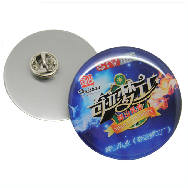 Pin de solapa de impresión CMYK personalizado con epoxi