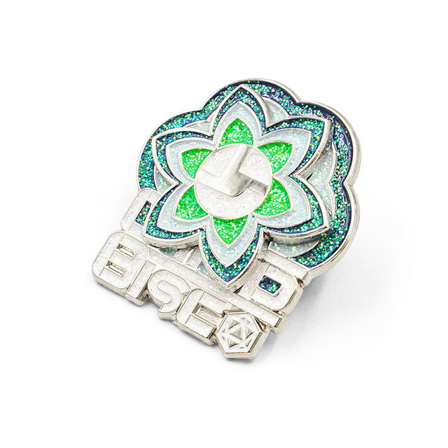Pin de esmalte de brillo personalizado
