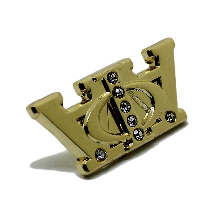 Pin de solapa de metal con corona de cristal 3D