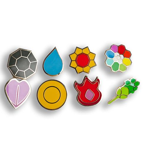 Pin de solapa de esmalte duro con pequeña decoración personalizada
