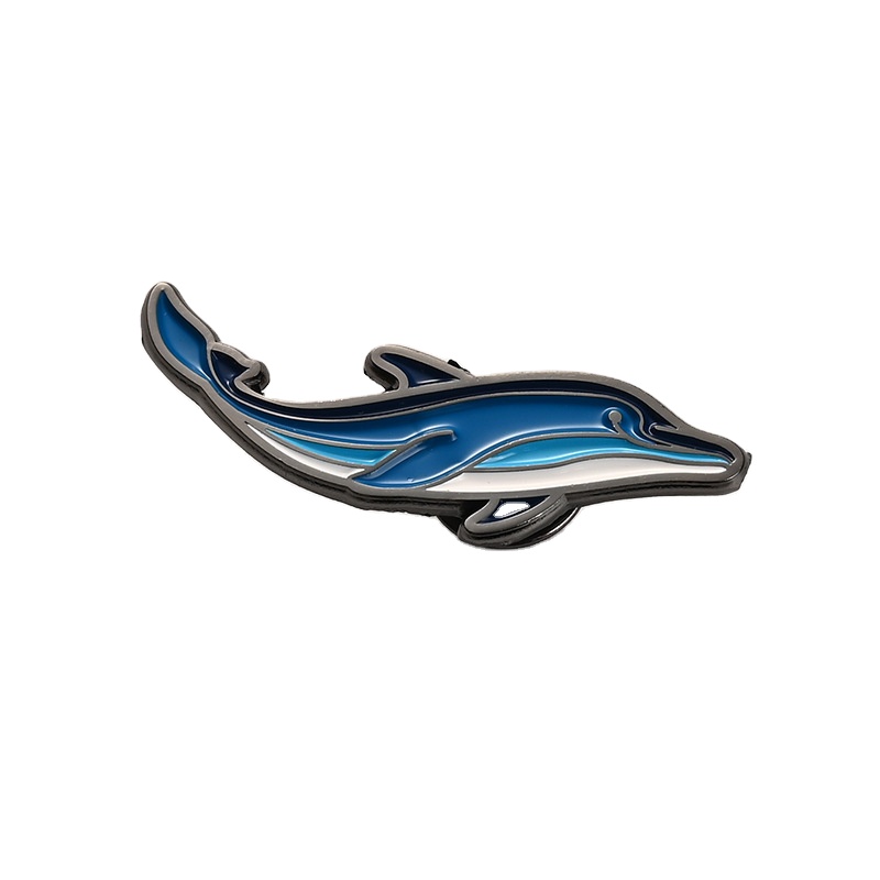 Pin de solapa de esmalte duro personalizado con insignia de anime de dibujos animados de diseño