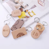 Llaveros de madera de madera cortados con láser con nombre personalizado