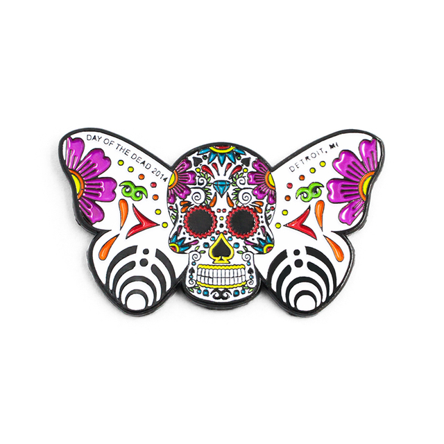 Sin insignia mínima Pin de solapa de esmalte duro personalizado