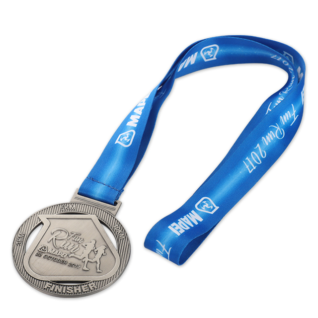 Medallas de carrera divertidas personalizadas al mejor finalizador 5K hechas a medida