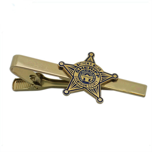 Pasador de corbata de metal Sheriff con esmalte suave dorado 2D