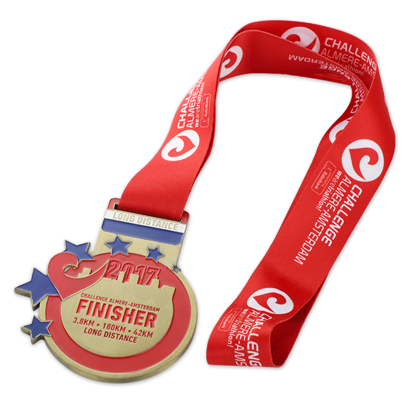 Medallas de acabado milagrosas de oro de San Benito de béisbol de patinaje de natación personalizadas