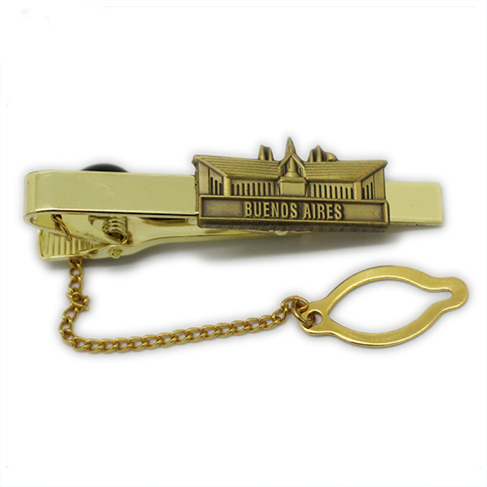 Pasador de corbata de metal con diseño de edificio dorado antiguo modelo 3d