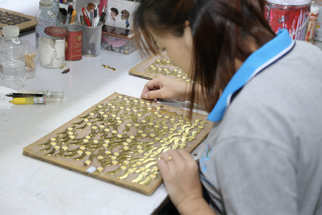 proveedor de monedas de desafío personalizado