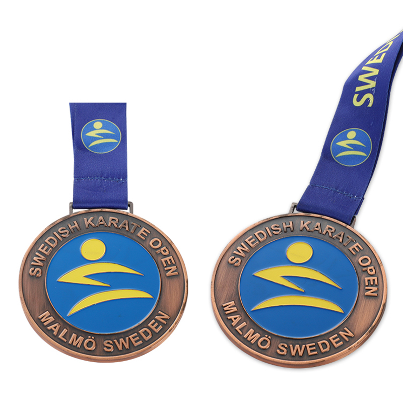 Bronce Karate Oro Judo Plata Gimnasia Servicio Humanitario Medalla de Plata Béisbol